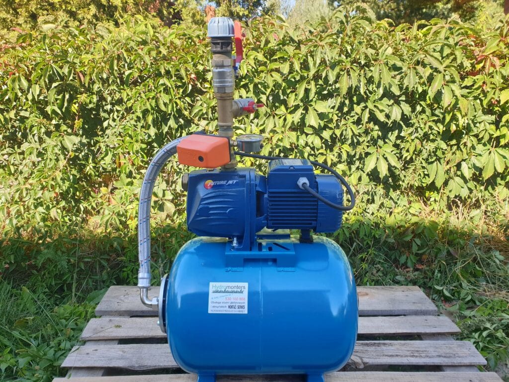 Kompletny zestaw hydroforowy Pedrollo (pompa FUTURE JET, wyłącznik PSG) zmontowany przez Hydromonters.pl, gotowy do instalacji w Markach.